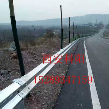 榆林安康专业生产波形护栏.高速公路波形护栏