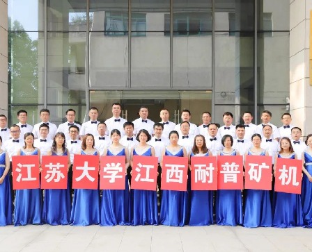 ba1236b4d4225186f228e5feaee43931