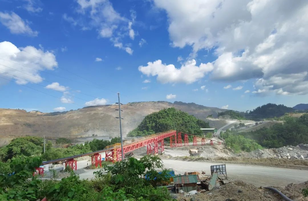 7624712e33e1c7b6c1bbd98a718d23f8