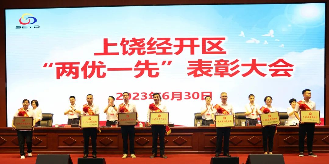 e33d834d7fde3a18b30c7eafc5247d1b