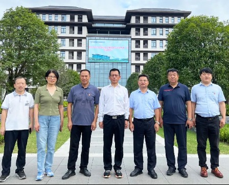 359b409fa618caf60d09d4e12254e4f4